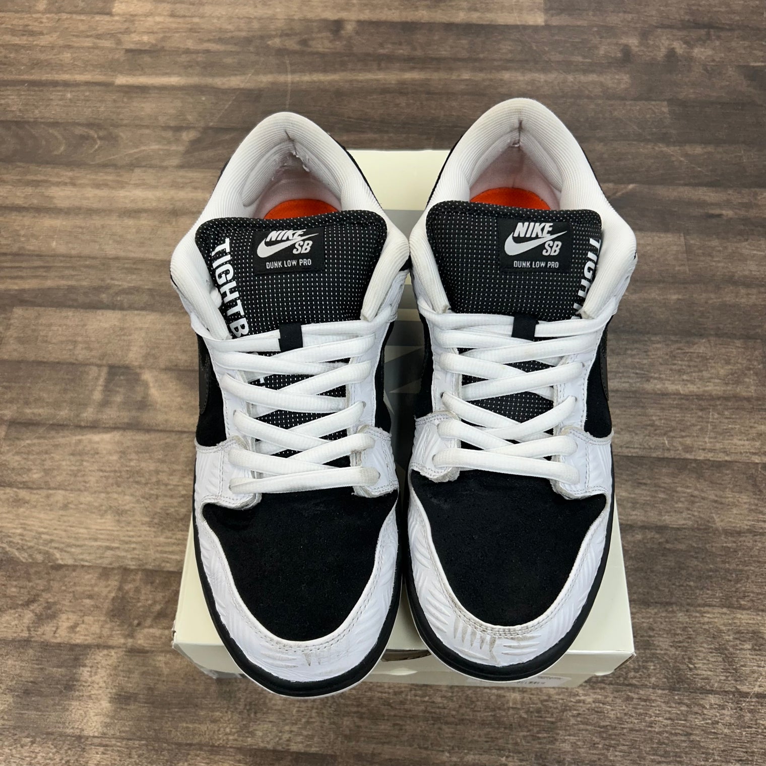 Tight Booth SB Dunk Low (USED)