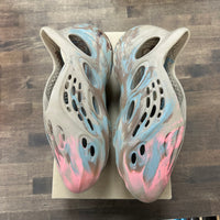 MX Sand Grey Yeezy Foam RNNR (USED, No Box)