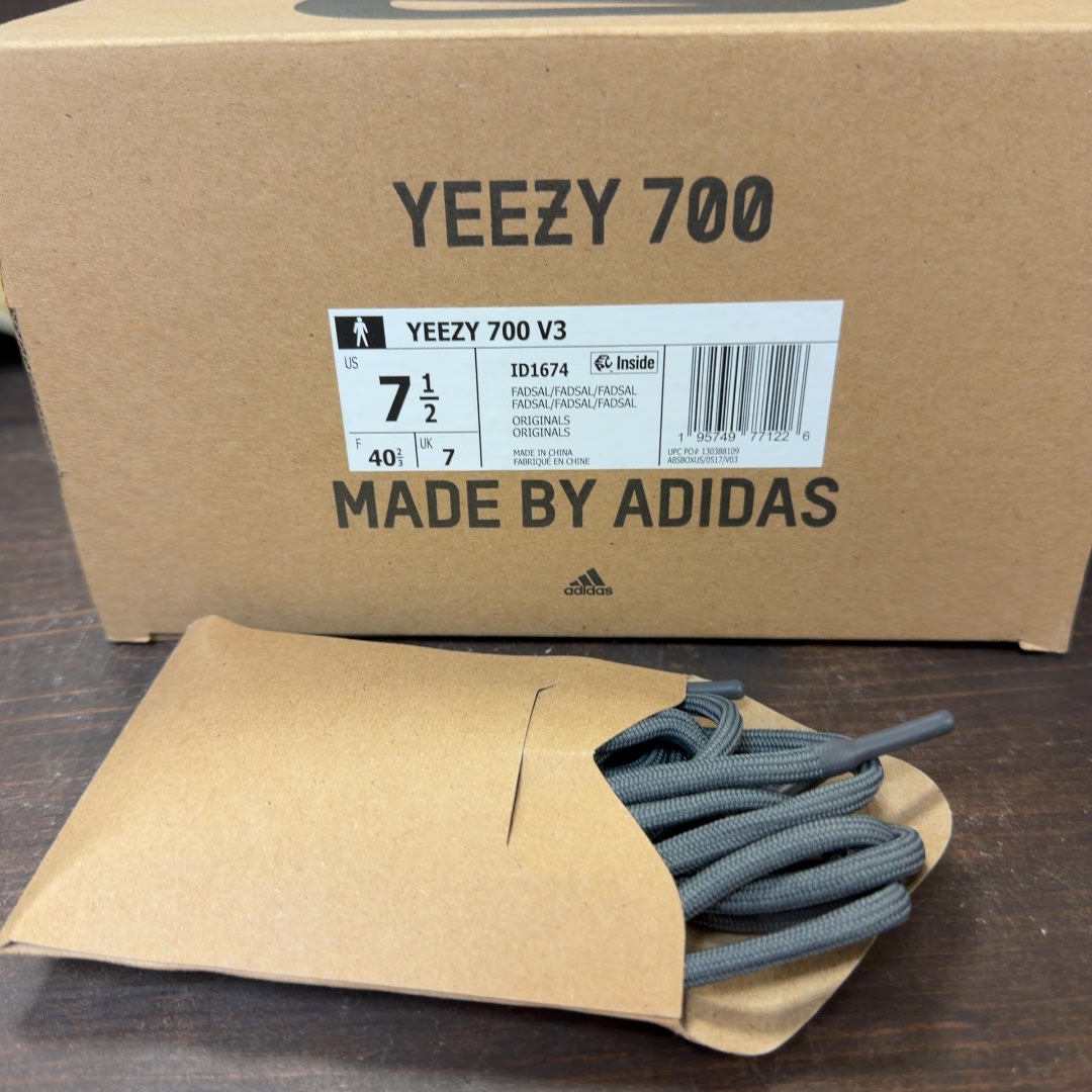 adidas Yeezy 700 V3 Fade Salt - Image 7