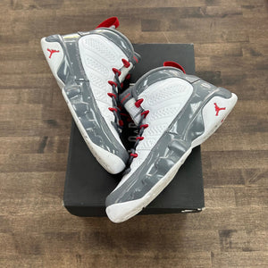 Jordan 9 Retro Fire Red (GS) Size 7Y (Pre-Owned) - Image 1