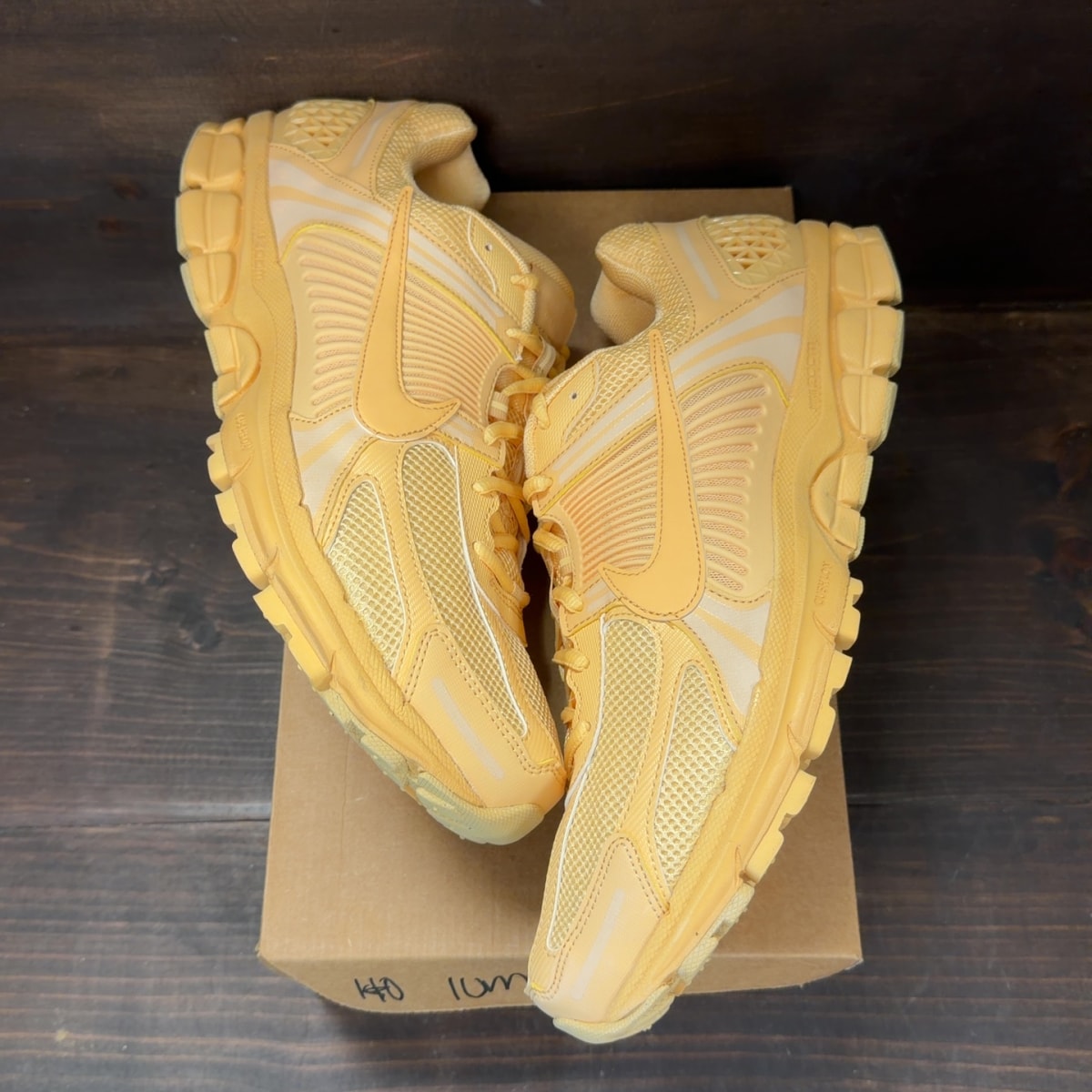 Nike Zoom Vomero 5 Celestial Gold Size 15 (Pre-Owned) - Image 2
