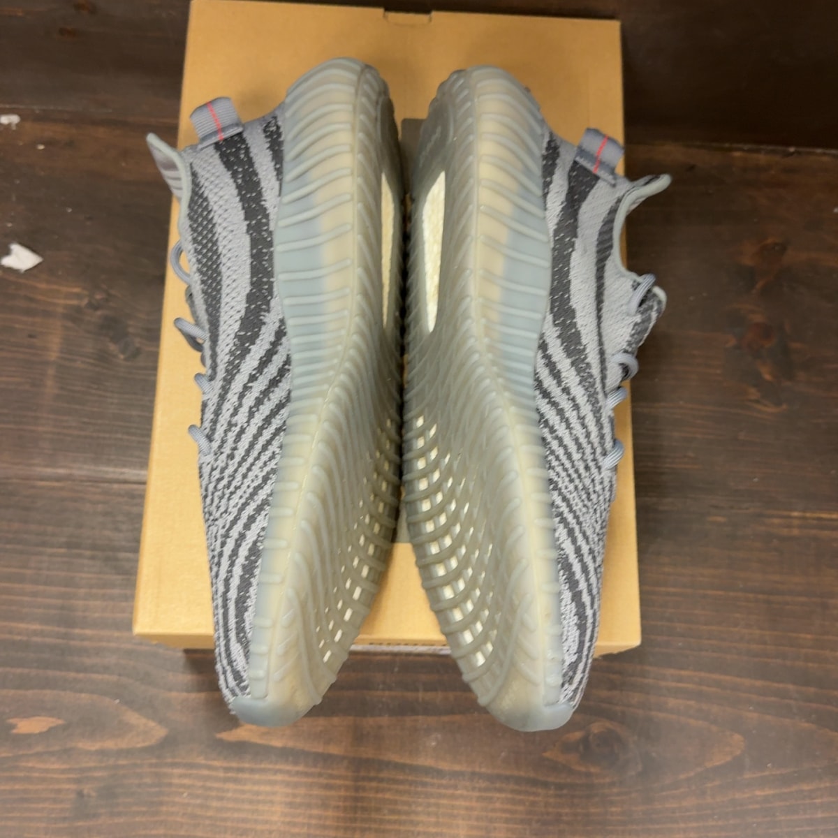adidas Yeezy Boost 350 V2 Beluga 2.0 - Image 4