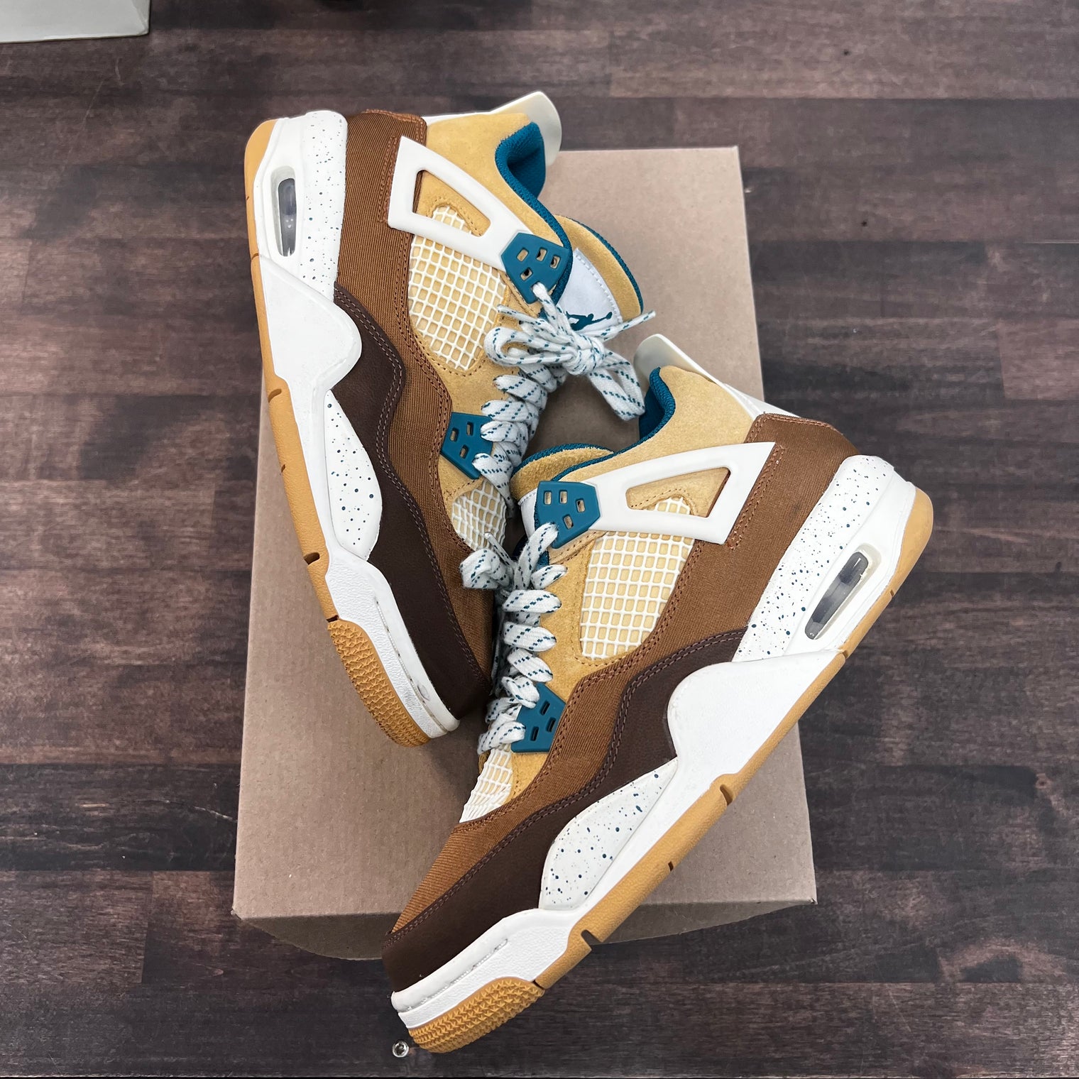 Cacao Wow Jordan 4 (GS) (USED, No Box)