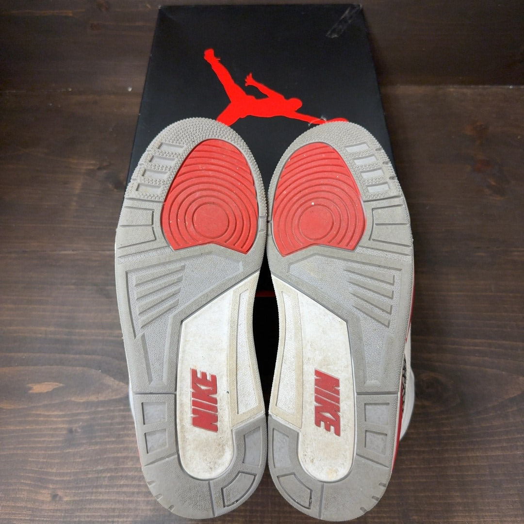 Jordan 3 Retro Fire Red (2022) Size 8.5 (Pre-Owned)