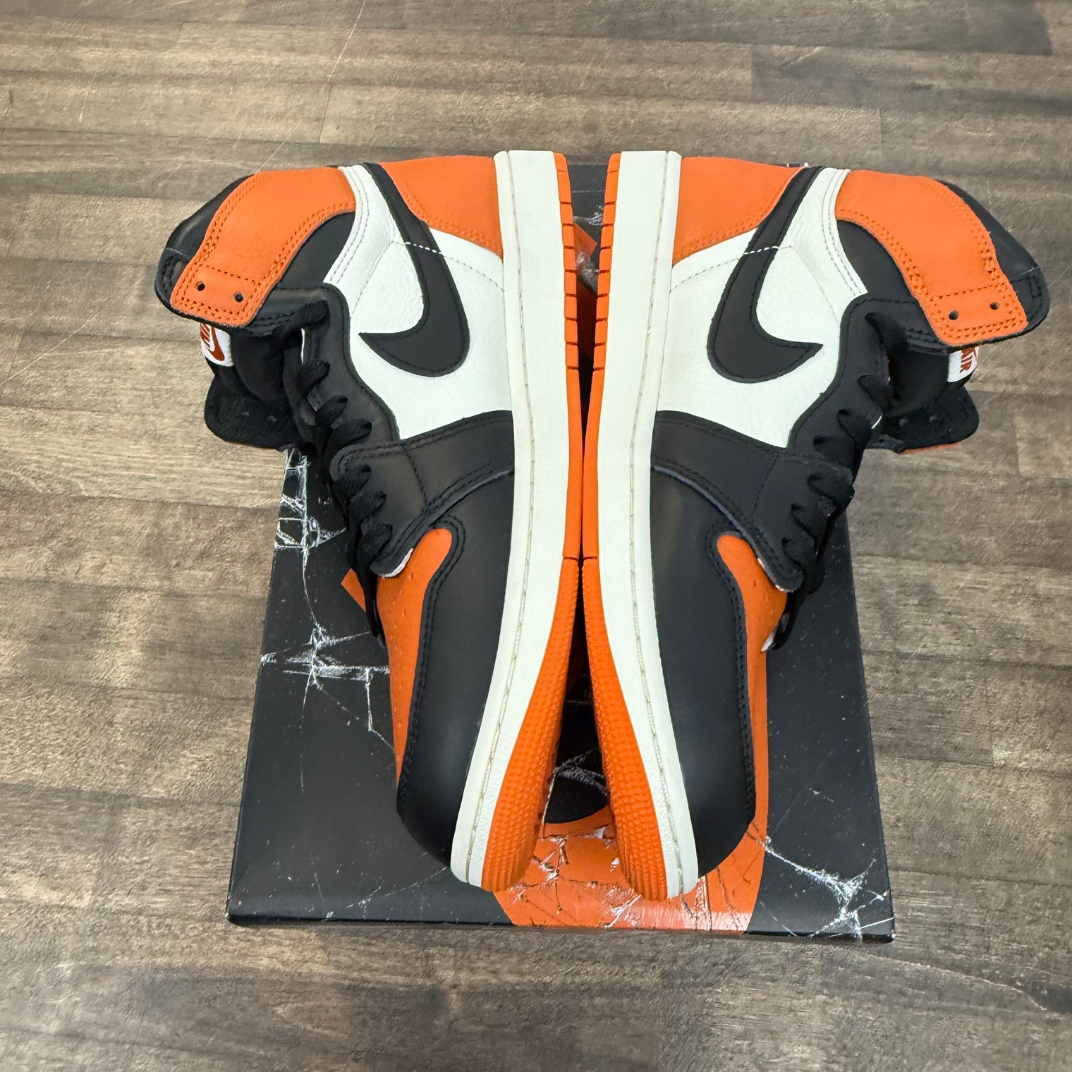 Shattered Backboard Jordan 1 High (2025) (Lightly Worn)