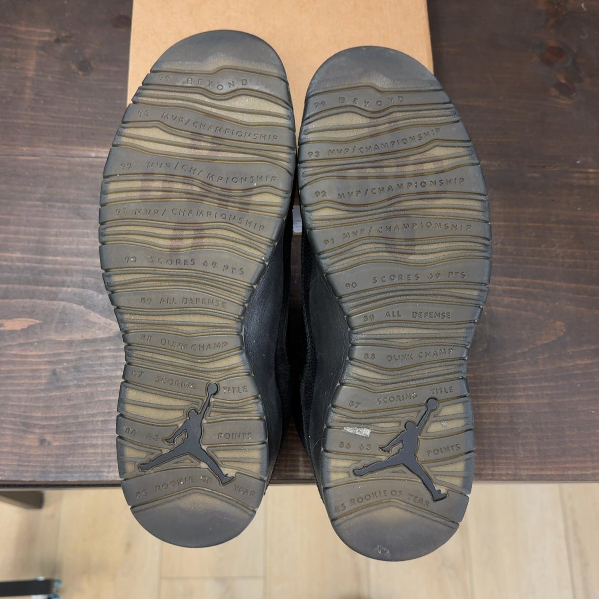 Jordan 8 Retro OVO Black Size 13 (Pre-Owned) - aux