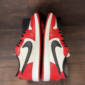 Jordan 1 Retro Low OG Chicago (2025) - Image 6