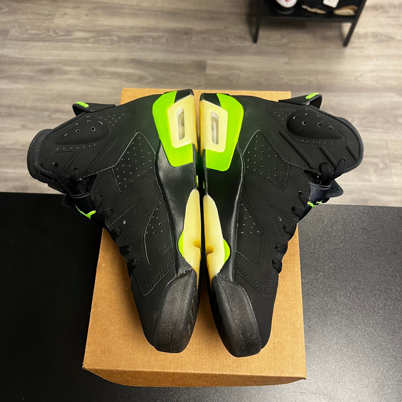 Electric Green Jordan 6 (USED, no box)