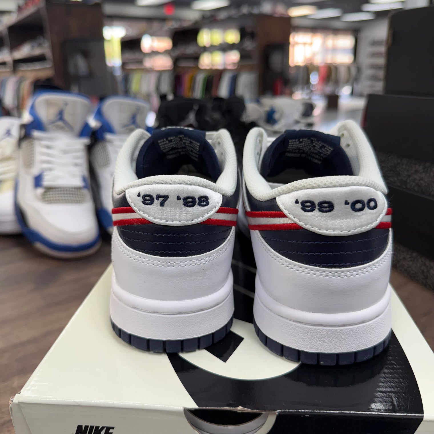 Houston Comets Four-Peat Dunk Low (W) (Lightly Worn)