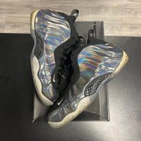 Hologram Foamposite (USED)
