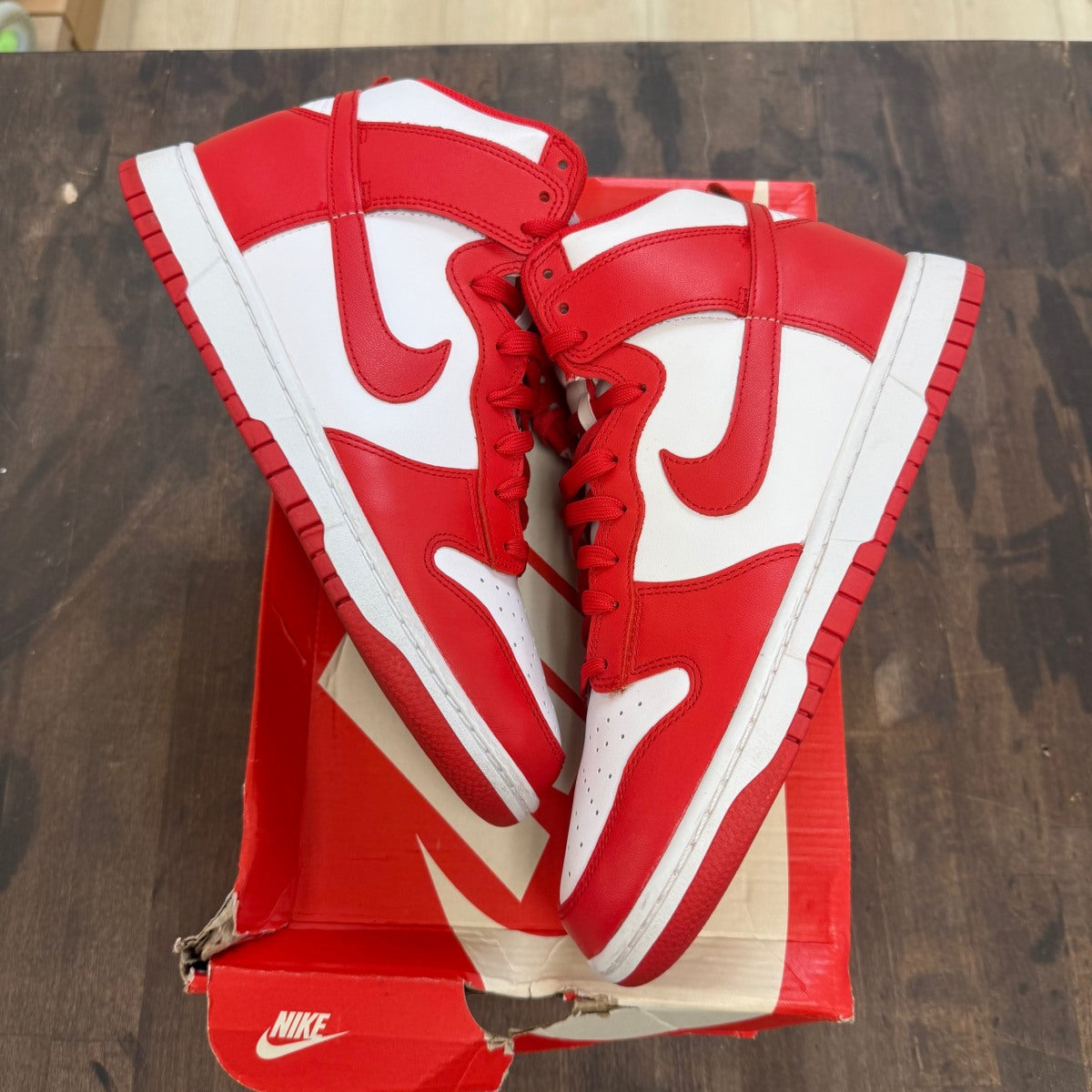 Nike Dunk High Championship White Red - Image 1