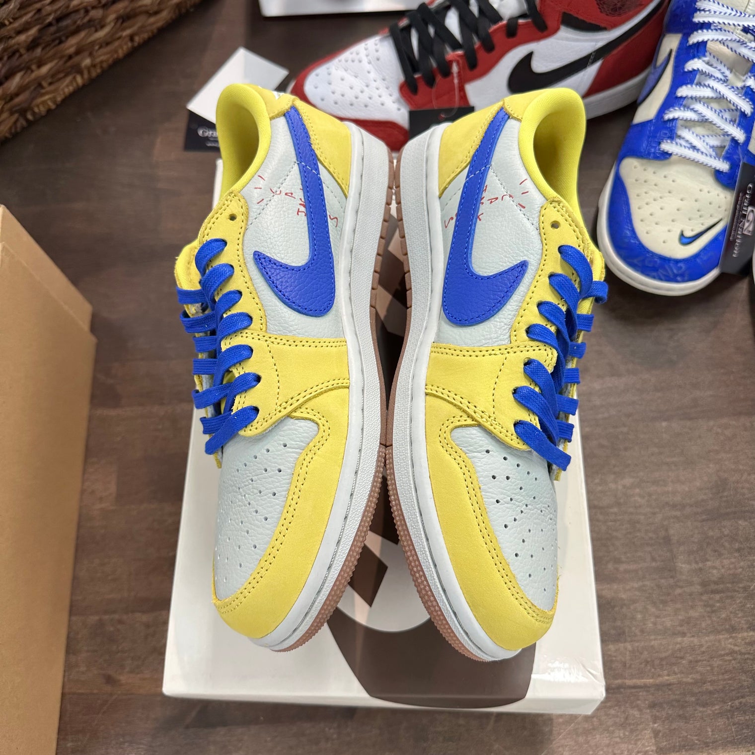 Travis Scott Canary Jordan 1 Retro Low OG SP (W) (USED)