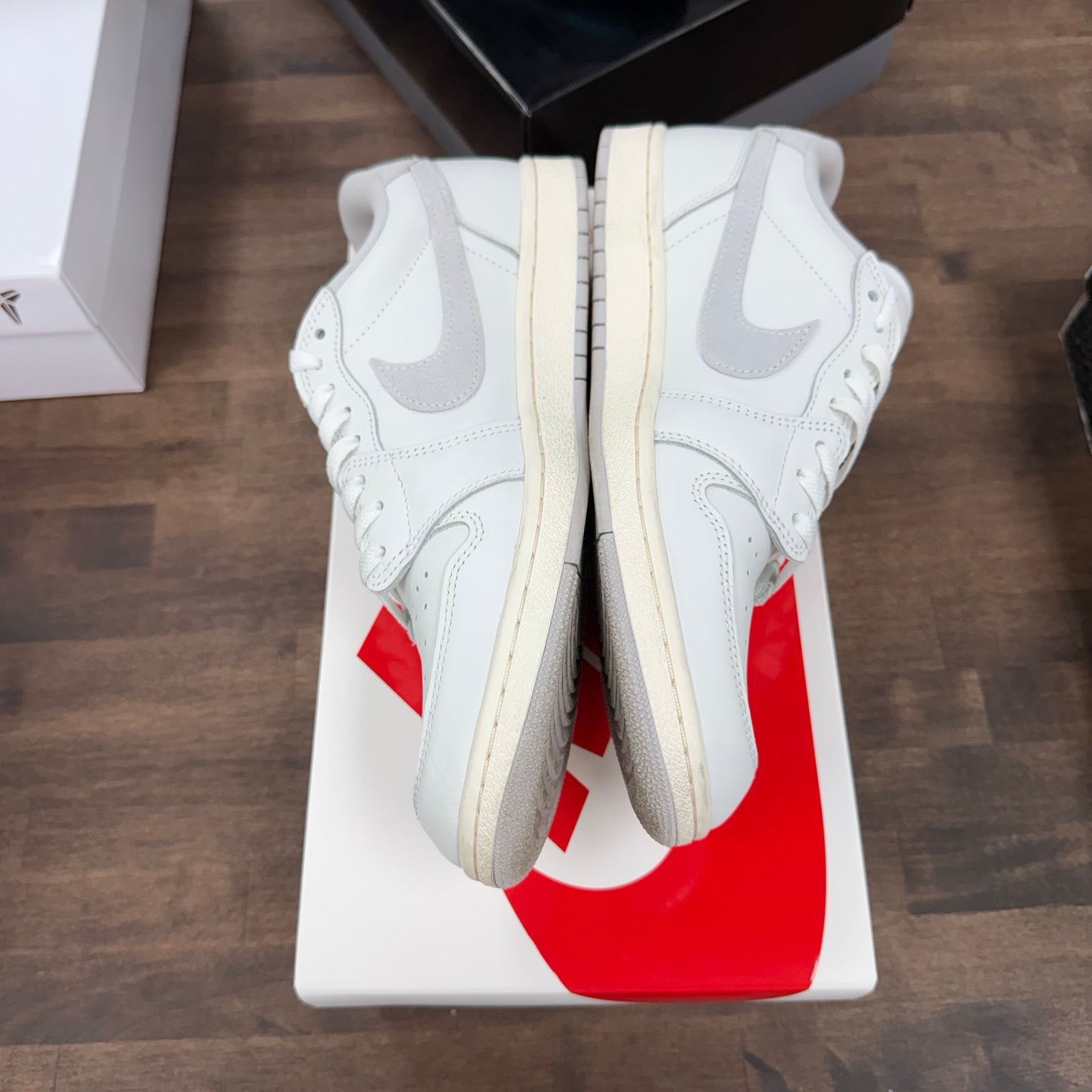 Neutral Grey Jordan 1 Retro Low '85 (USED)