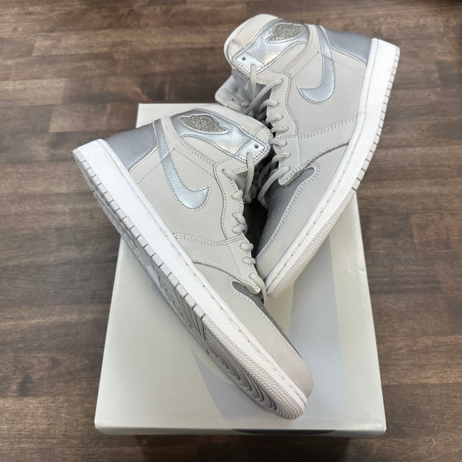 Japan COJP Silver Jordan 1 High (USED)
