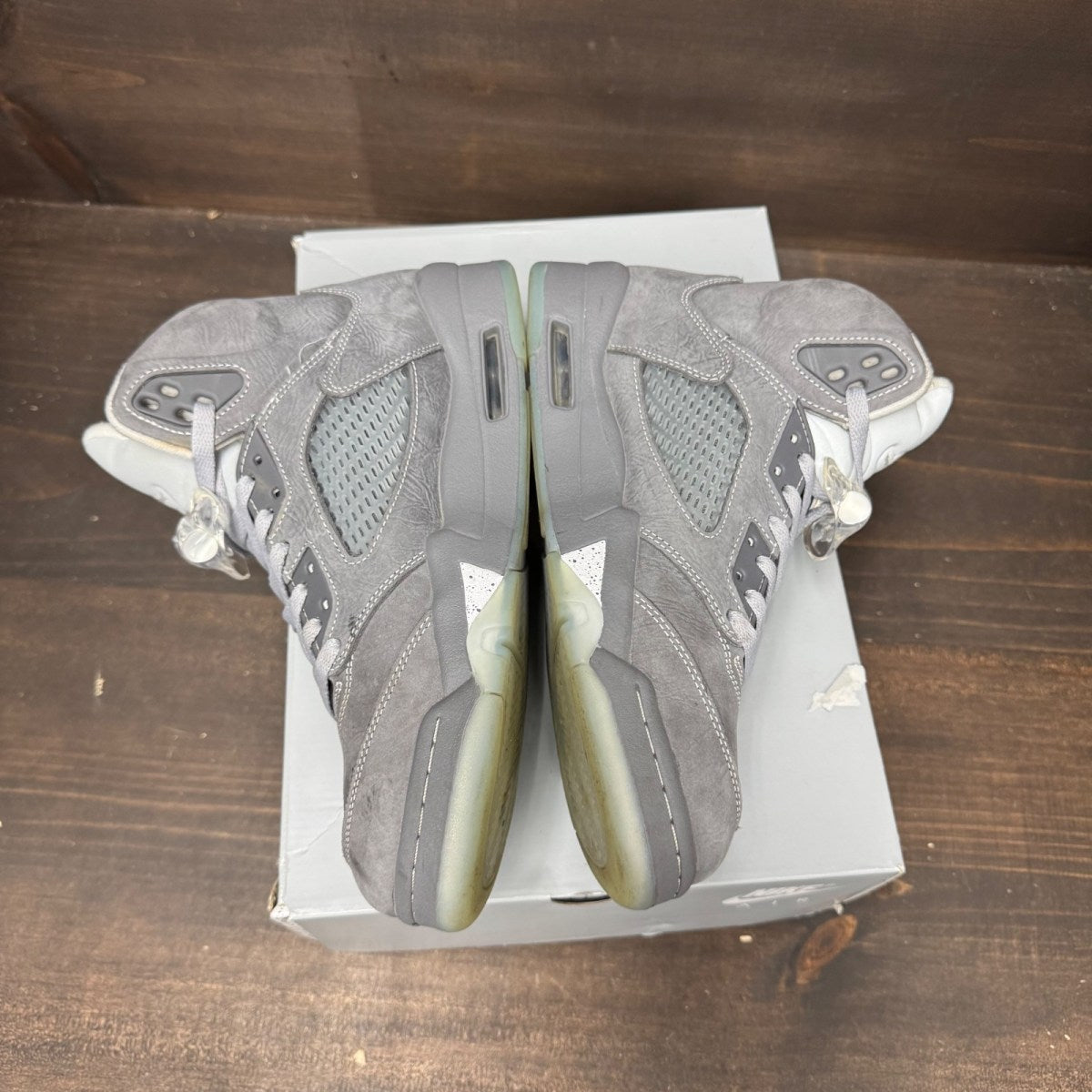 Jordan 5 Retro Wolf Grey (2026) - Image 4