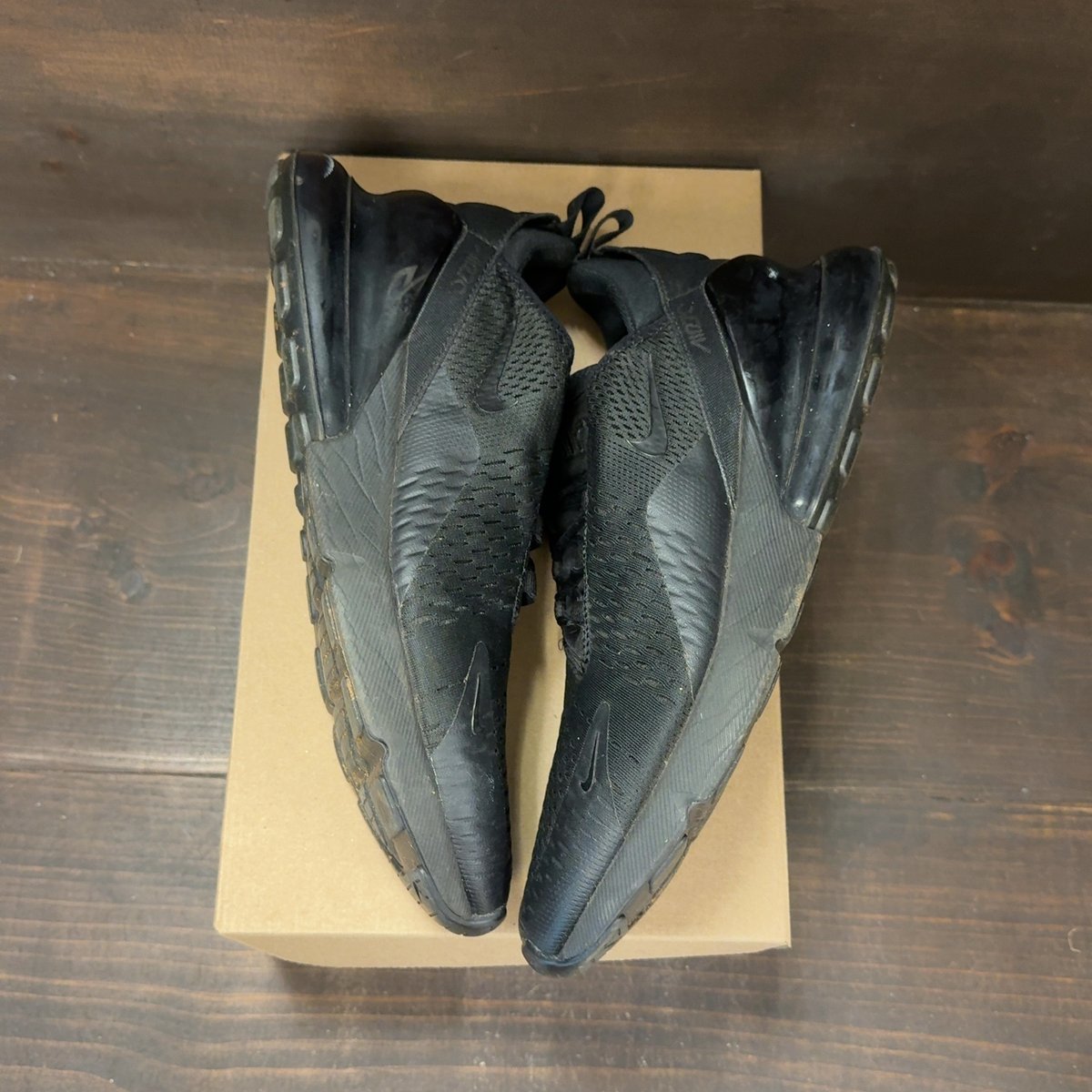 Nike Air Max 270 Triple Black Size 11.5 (Pre-Owned) - back