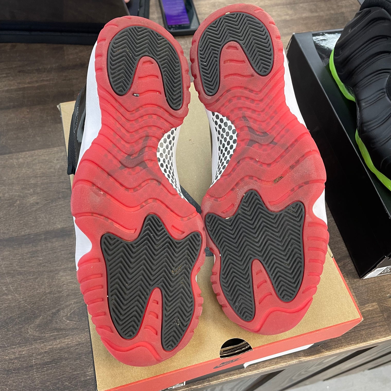 Bred Jordan 11 (USED, No Box)