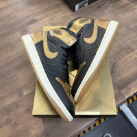 Black Metallic Gold Jordan 1 Retro High OG (Lightly Worn)