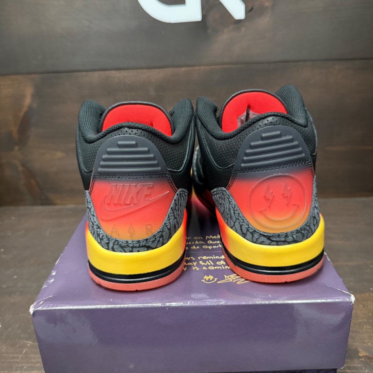Jordan 3 Retro J Balvin Rio - Image 5
