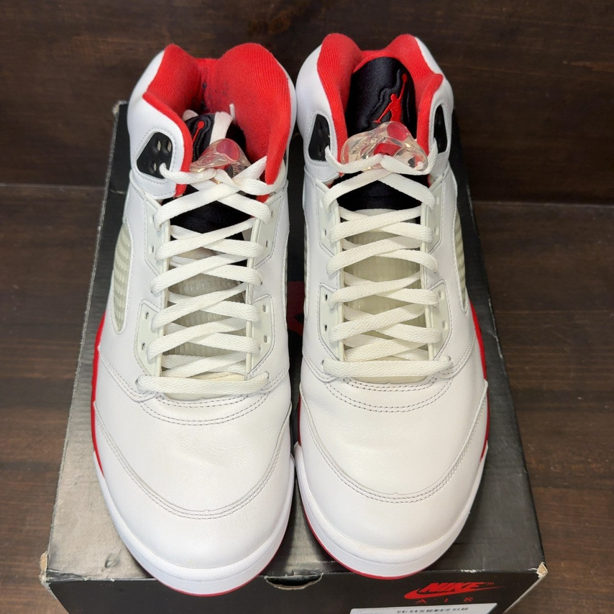 Jordan 5 Retro Fire Red Black Tongue (2025) - Image 3