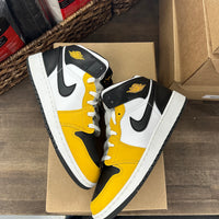 Jordan 1 Mid Yellow Ochre (Grade school) (US 7Y) (USED, No Insoles, No Box)