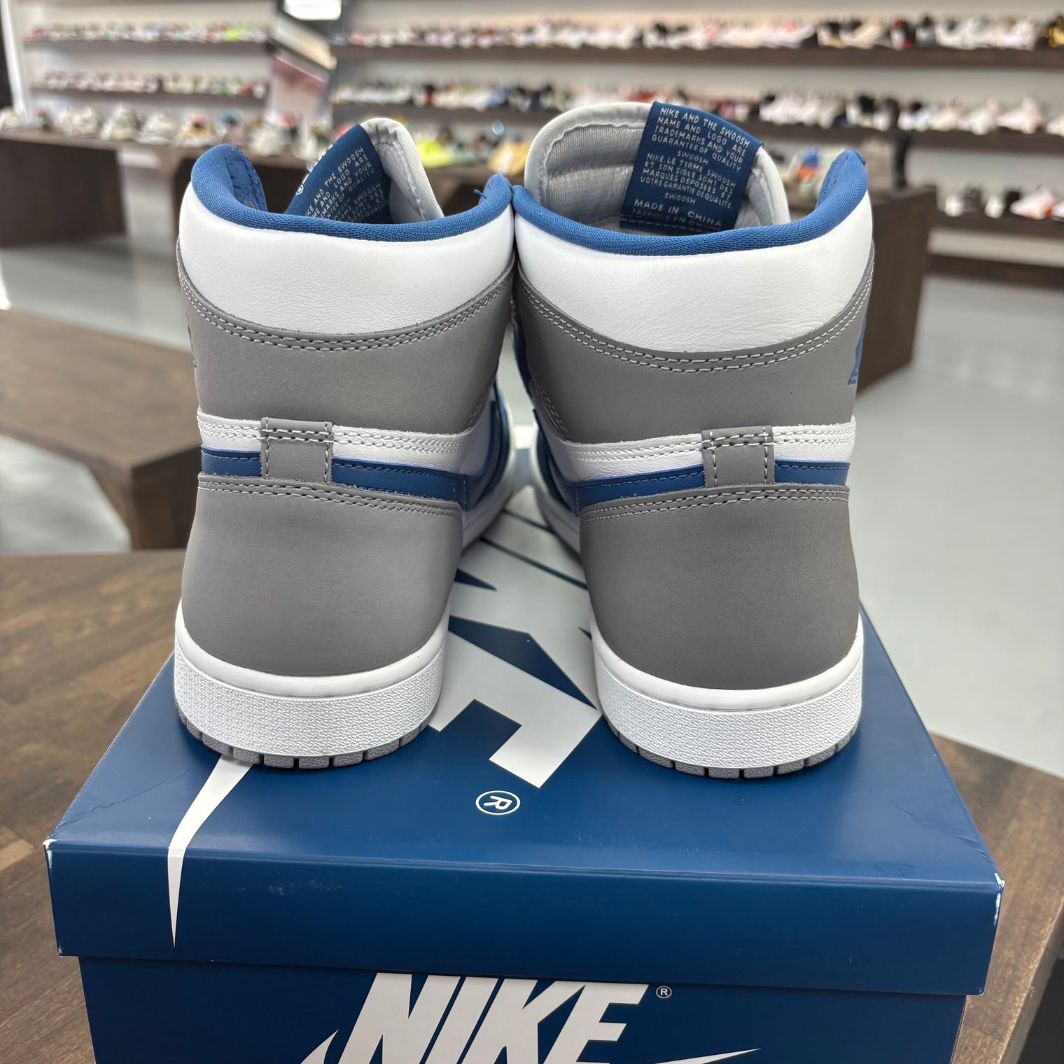 True Blue Jordan 1 High (USED)