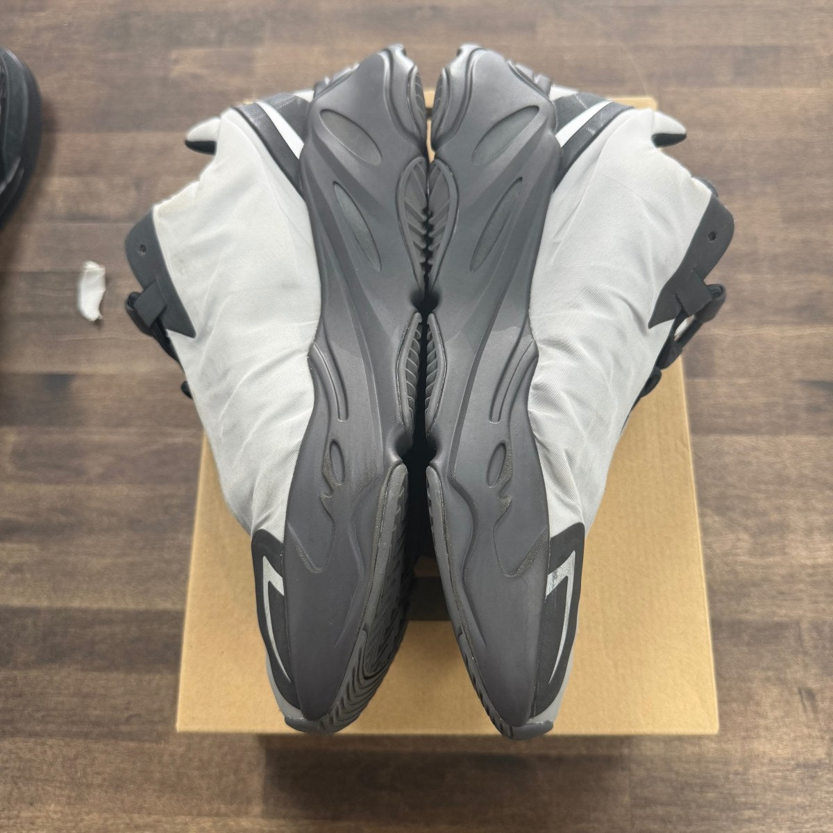 adidas Yeezy Boost 700 MNVN Metallic - Image 5