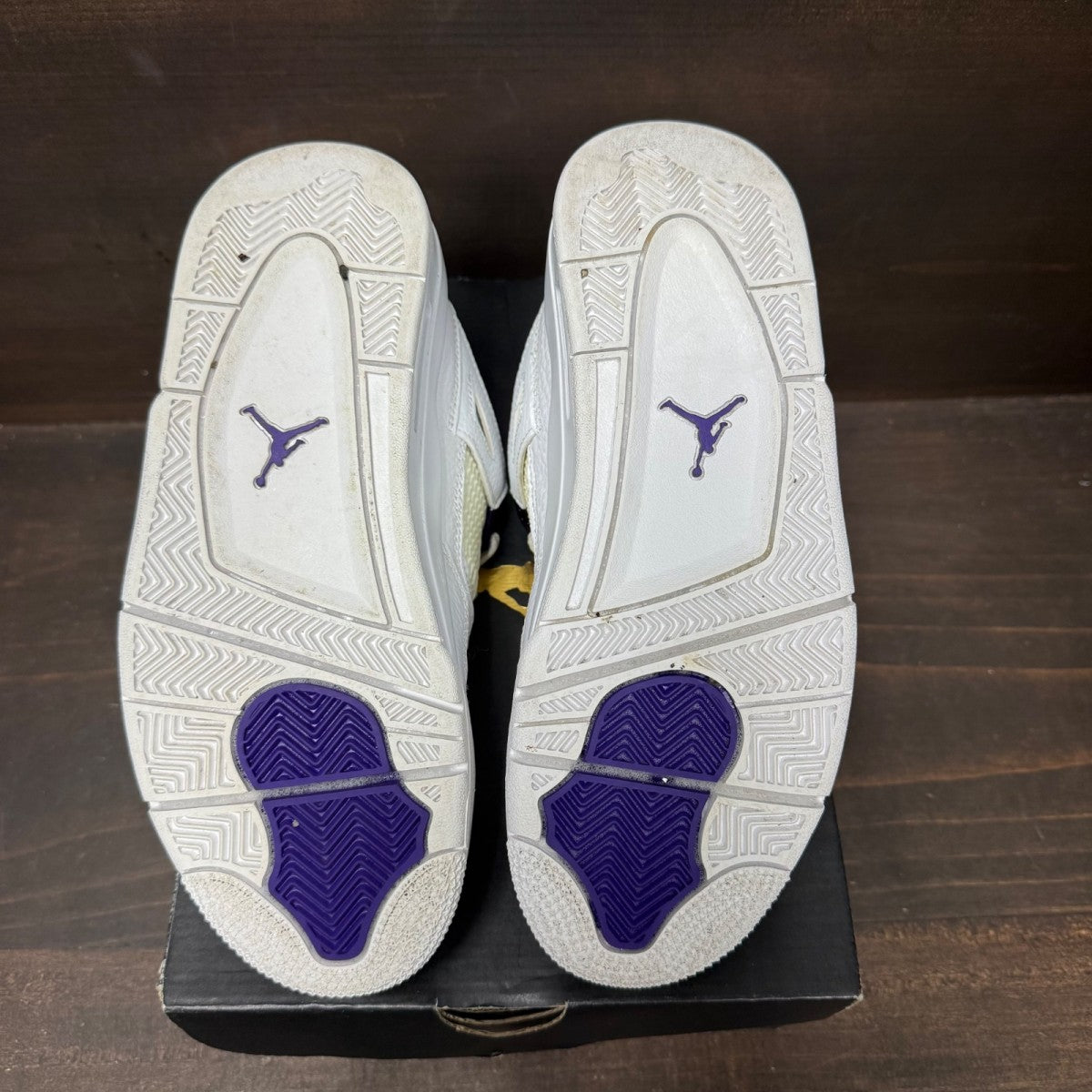 Jordan 4 Retro Metallic Purple (GS) Size 7Y (Pre-Owned)