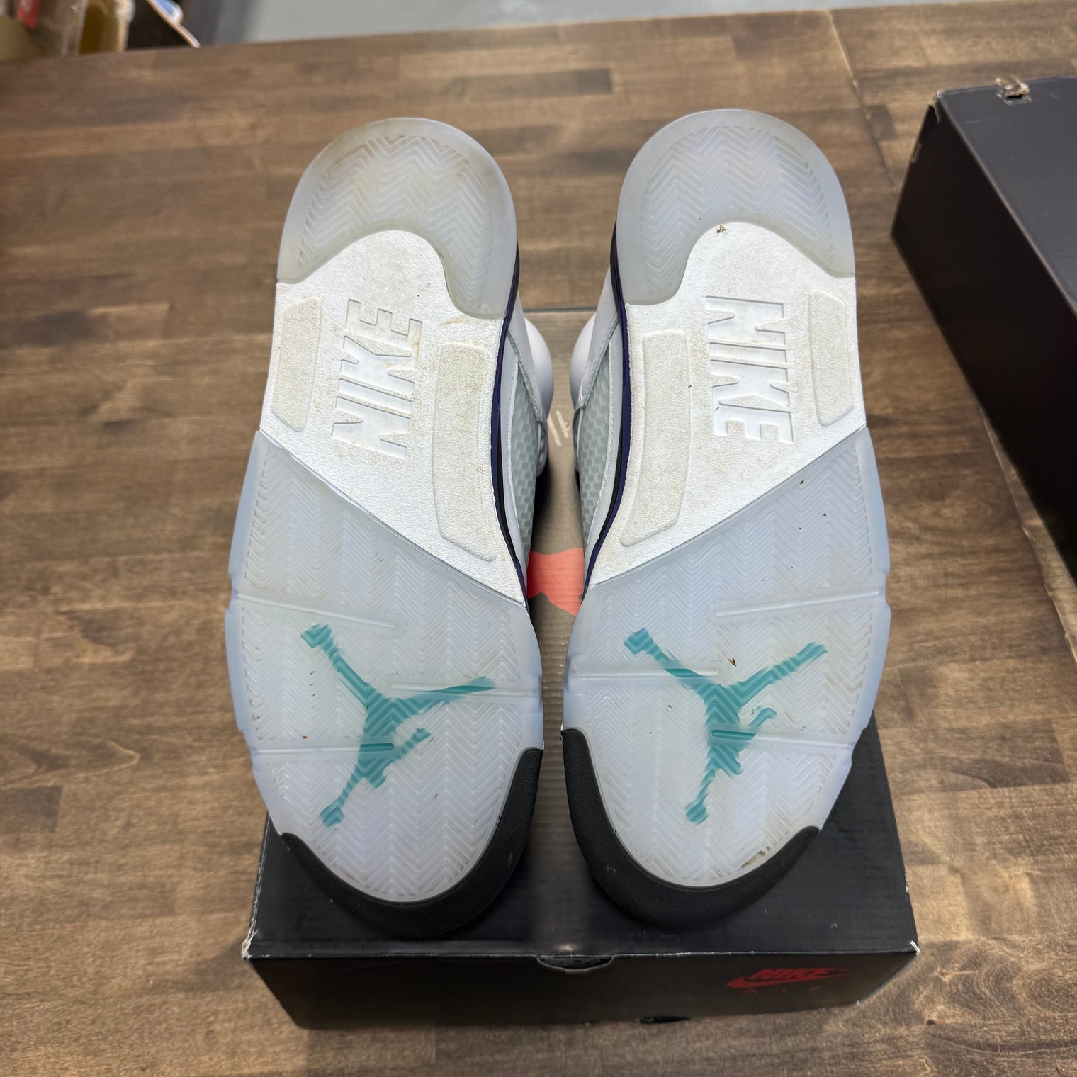 Jordan 5 Retro Grape (2025) (US 12) (Lightly Worn)