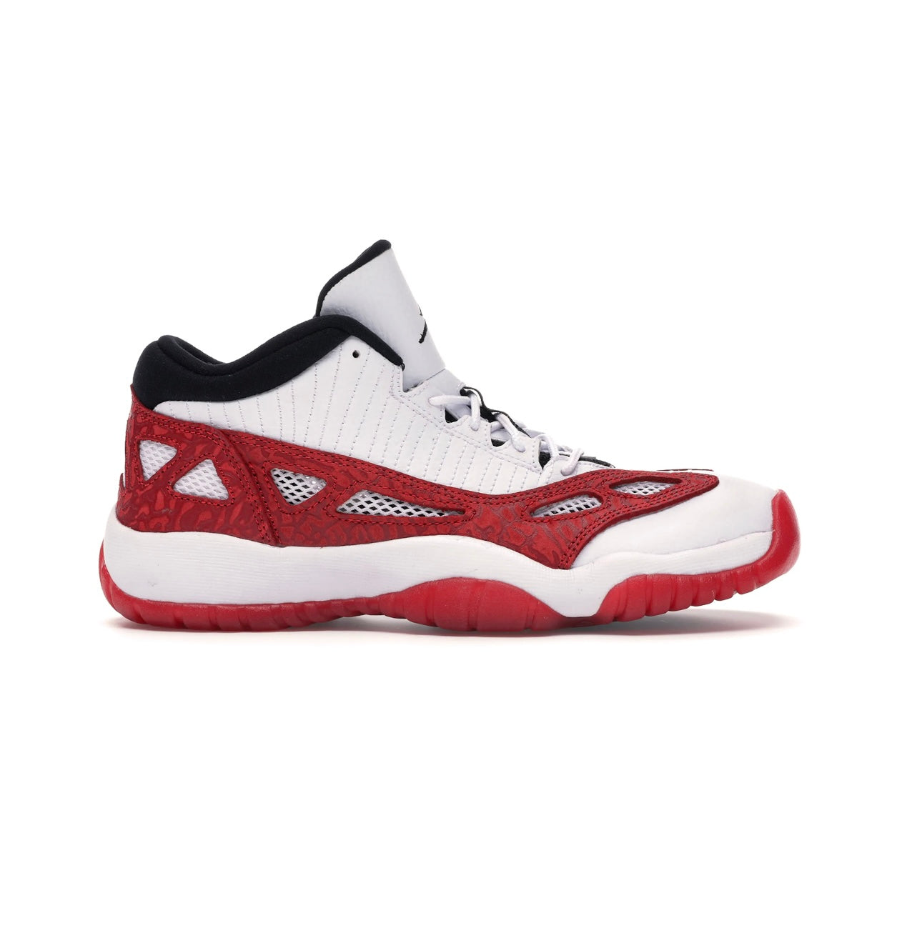 (GS) White Gym Red Jordan 11 Low IE