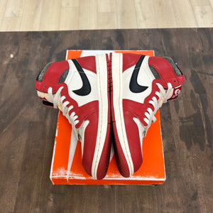 Jordan 1 Retro High OG Chicago Lost and Found (Size 8.5) - Image 3