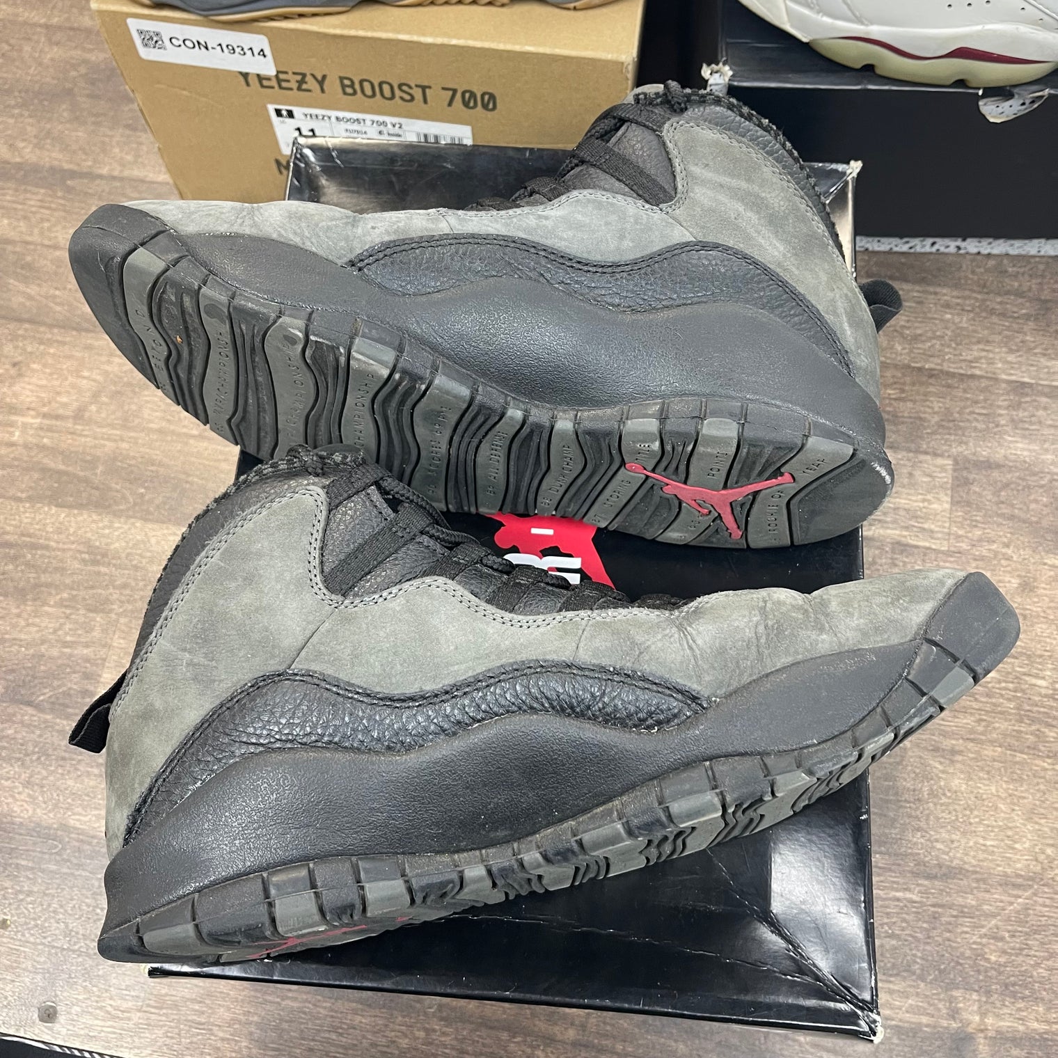 Shadow Jordan 10 (USED)
