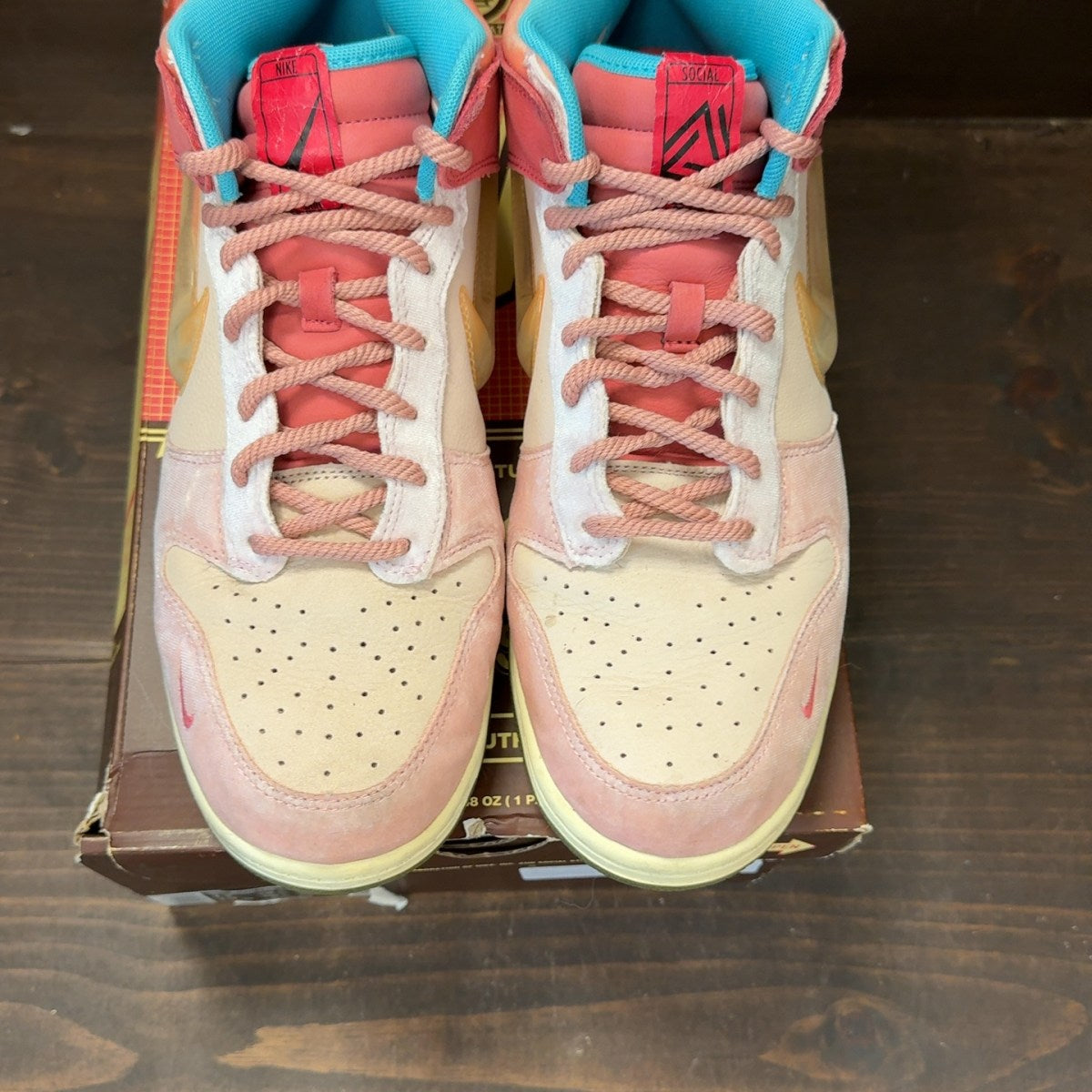 Nike Dunk Mid Social Status Free Lunch Strawberry Milk - Image 3