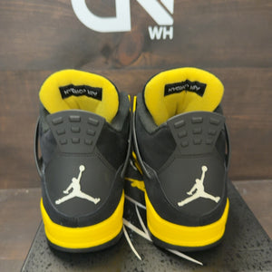 Jordan 4 Retro Thunder (2023) - Image 4