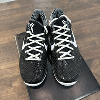 Mambacita Sweet 16 Kobe 6 Protro (USED)