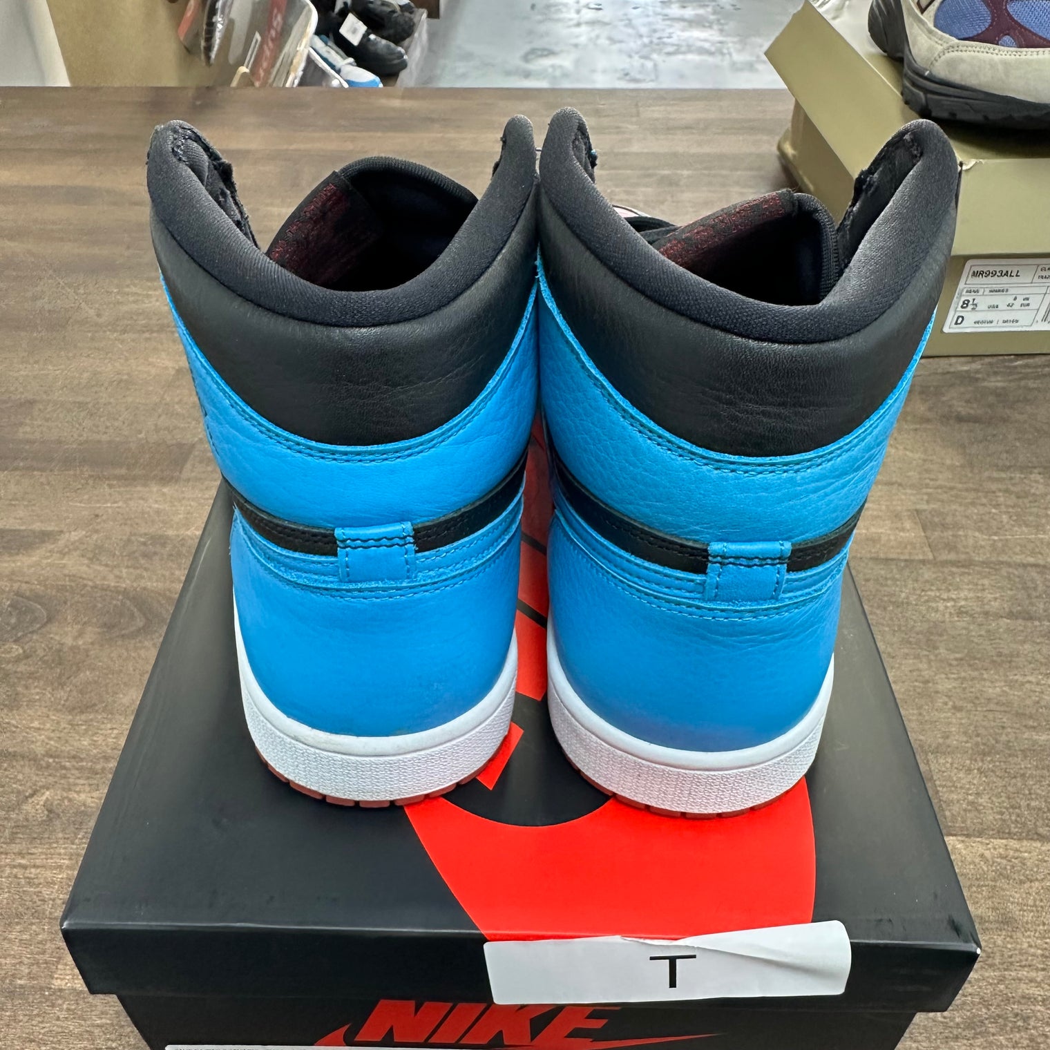 NC to Chi Jordan 1 High (W) (USED)
