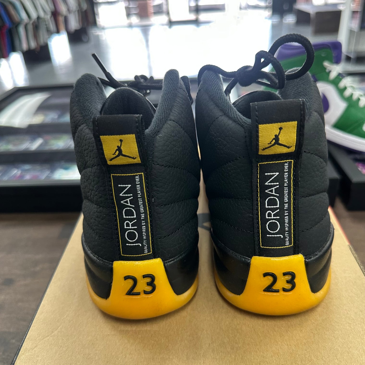 University Gold Jordan 12 (USED)
