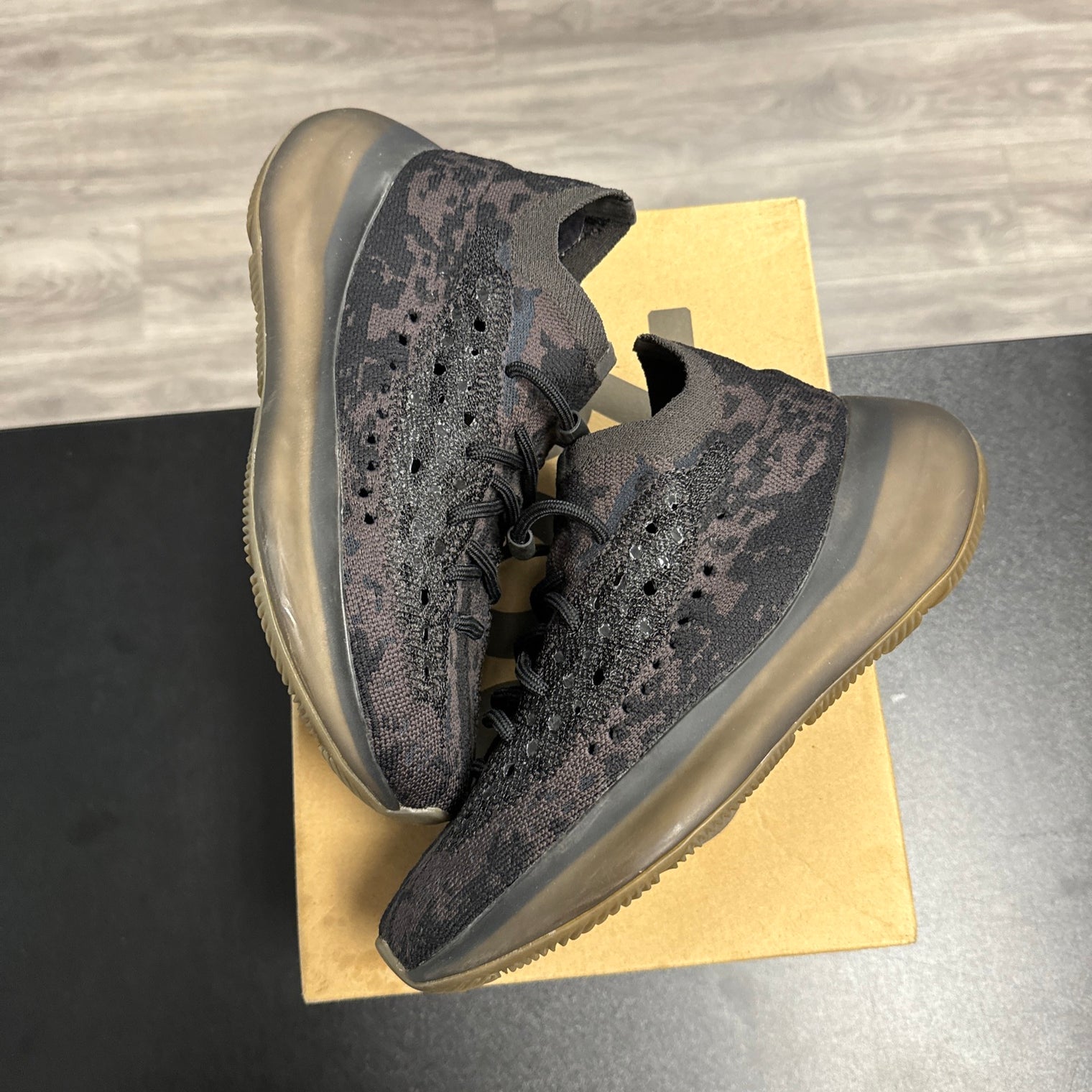 Onyx Yeezy 380 (USED)