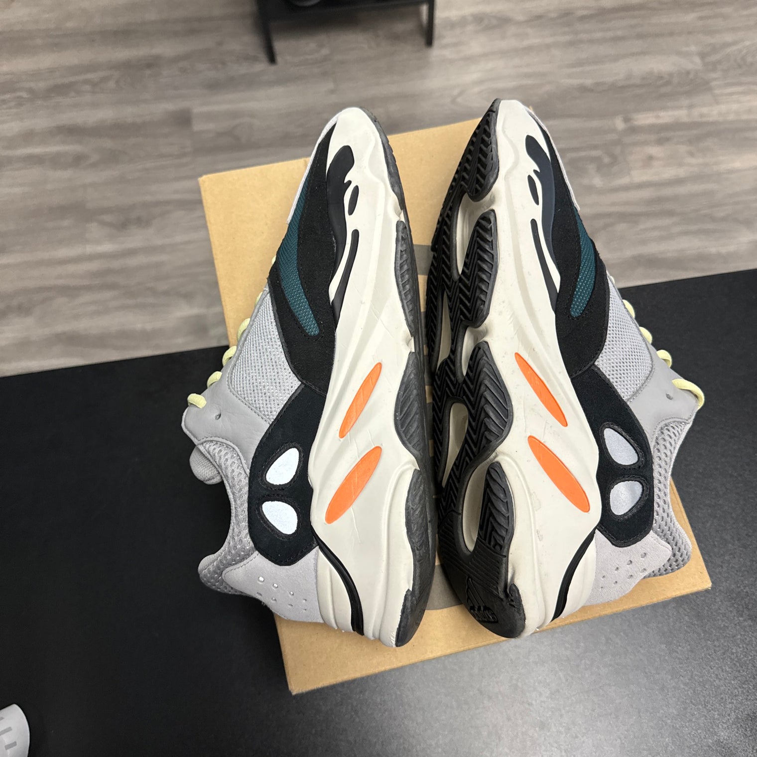 Wave Runner Yeezy 700 (USED)