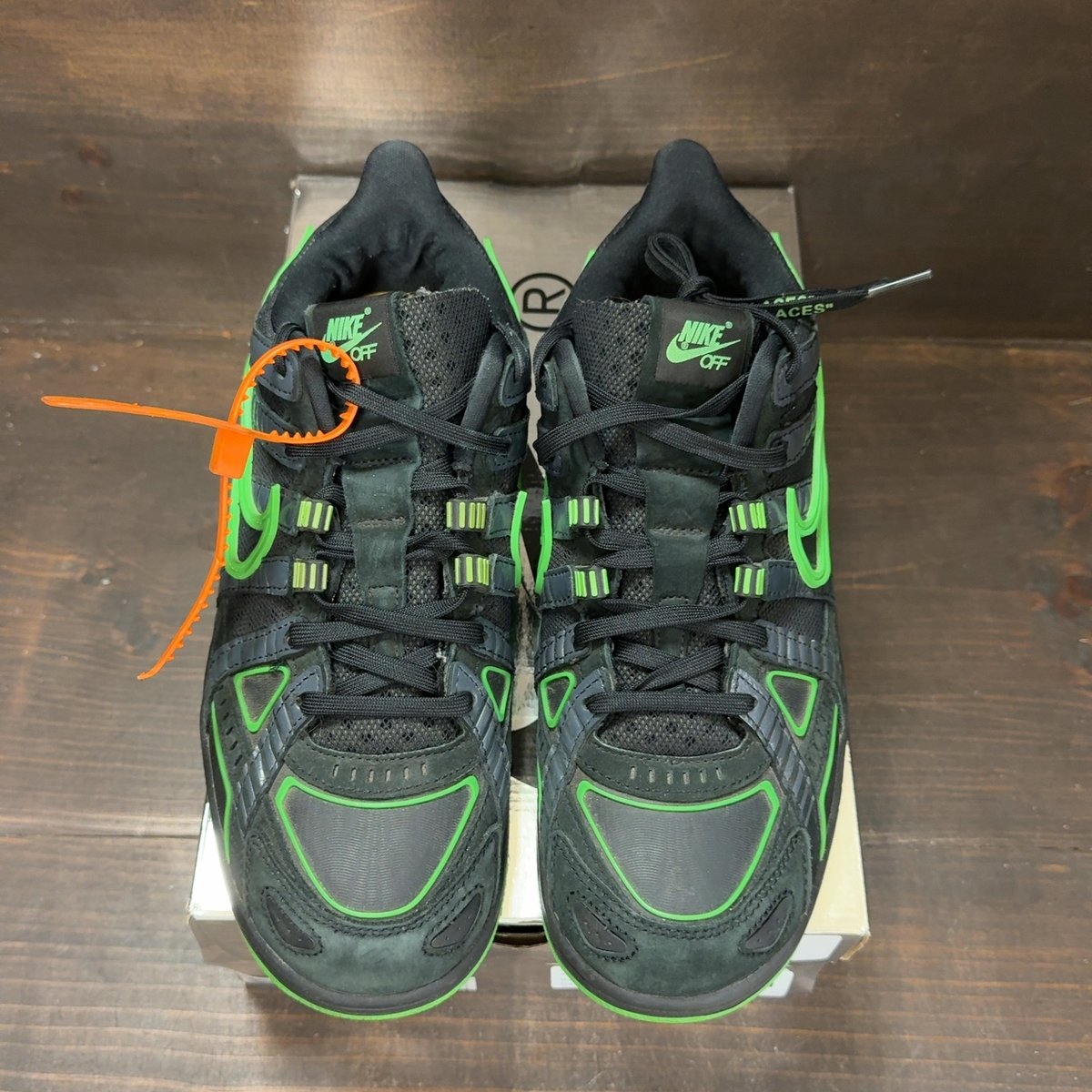 Nike Air Rubber Dunk Off-White Green Strike Size 9.5 (Pre-Owned) - tag