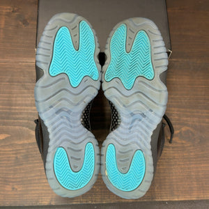 Jordan 11 Retro Gamma Blue (2025) (GS) - Image 8