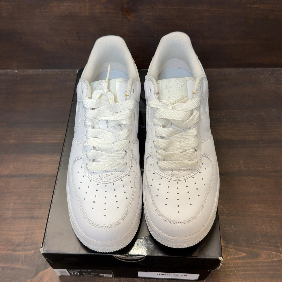 Nike Air Force 1 Low Supreme White - Image 3