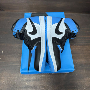 Jordan 1 Retro High OG UNC Toe Size 9 (Pre-Owned) - tag