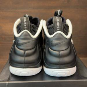 Nike Air Foamposite Pro Dr. Doom (2016) - Image 4