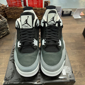 Jordan 4 Retro Fear (2024) Size 10 (Pre-Owned) - Image 3
