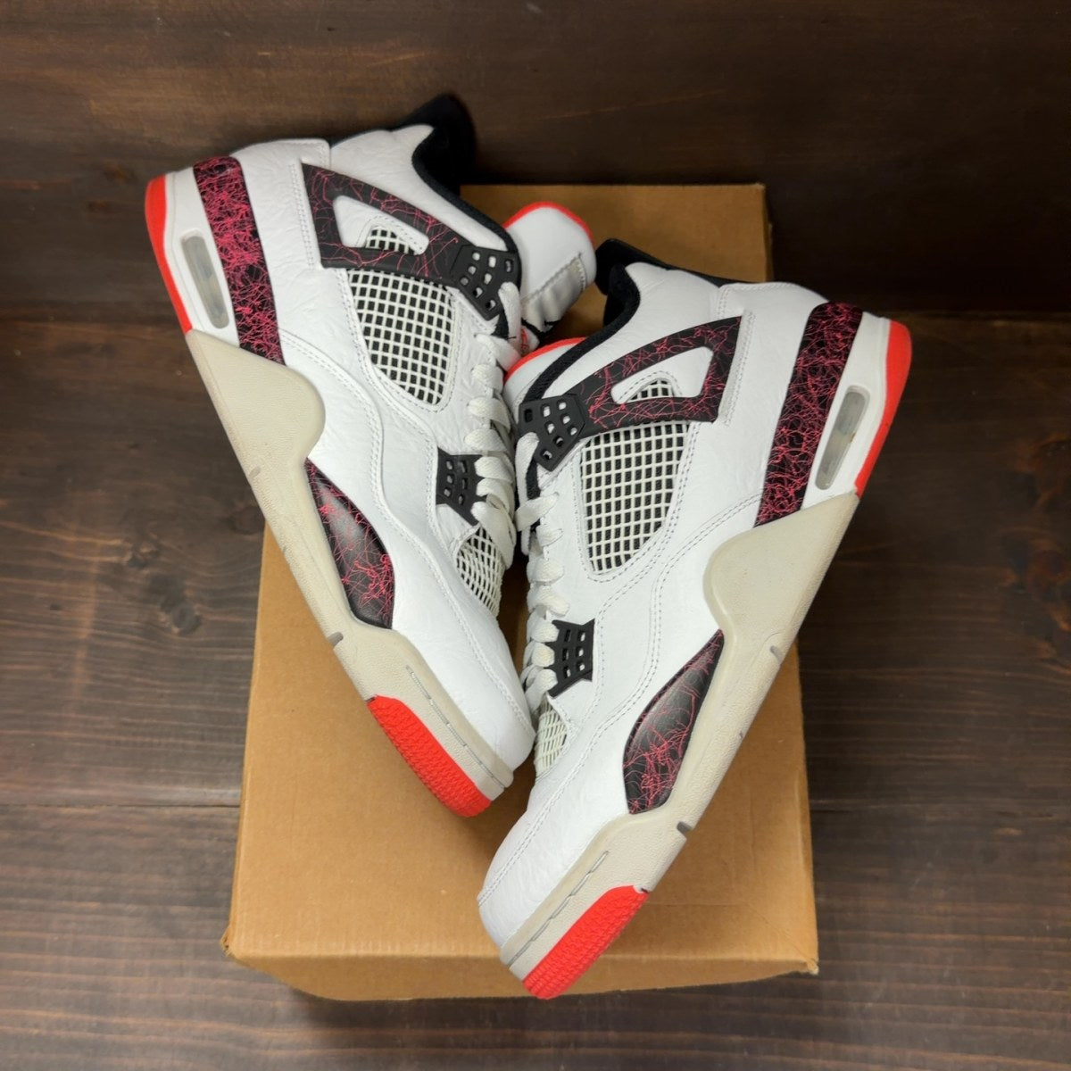Jordan 4 Retro Flight Nostalgia Size 10 (Pre-Owned) - Image 2