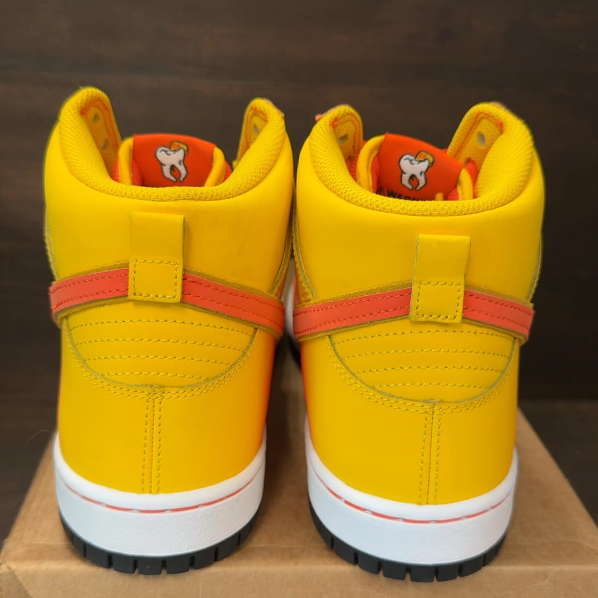 Nike SB Dunk High Sweet Tooth Candy Corn Size 10 - aux