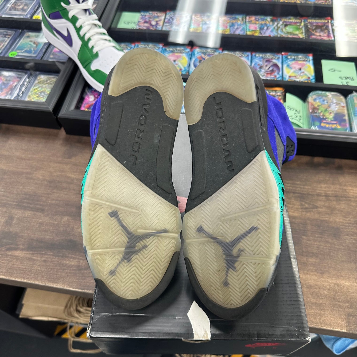Alternate Grape Jordan 5 (USED)