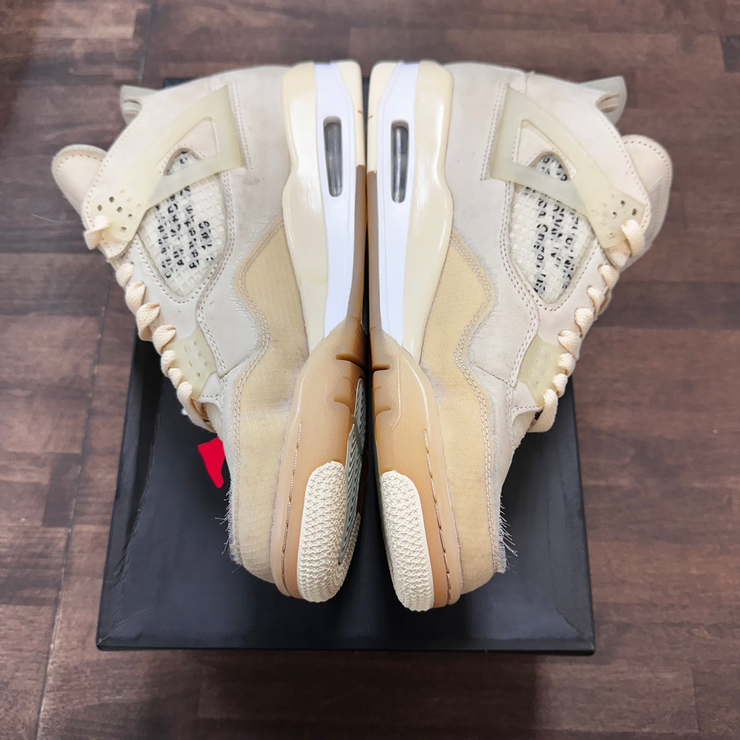 (W) Sail Jordan 4 Off-White (USED)