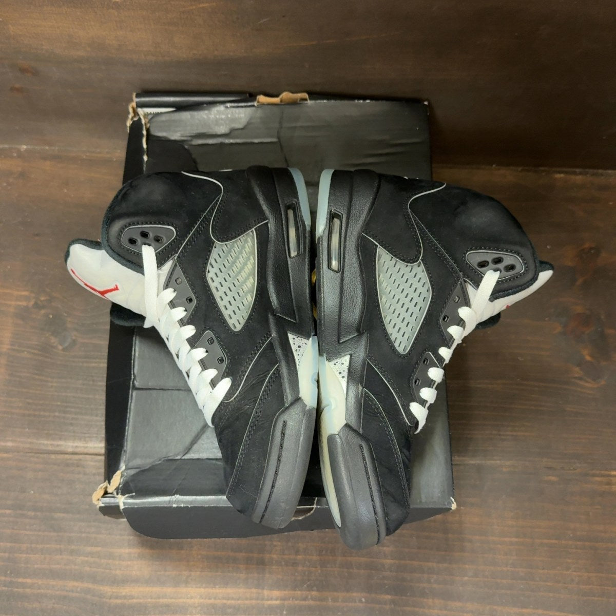 Jordan 5 Retro OG Black Metallic Reimagined (GS) Size 5Y (Pre-Owned) - aux